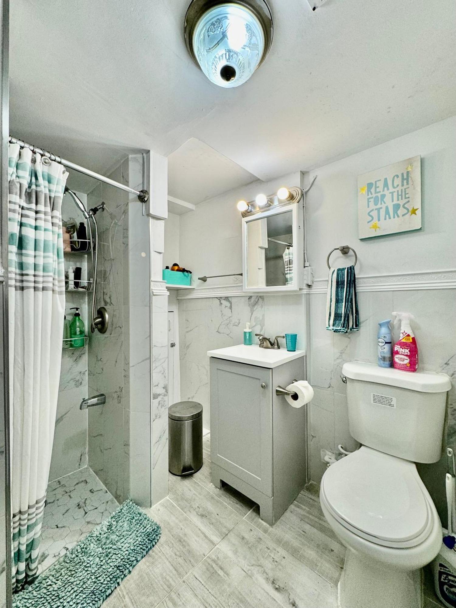Cozy Private Room With Shared Bathroom On The 1St Floor - Conveniently Located Near Seatac Airport And Downtown Seattle Ngoại thất bức ảnh