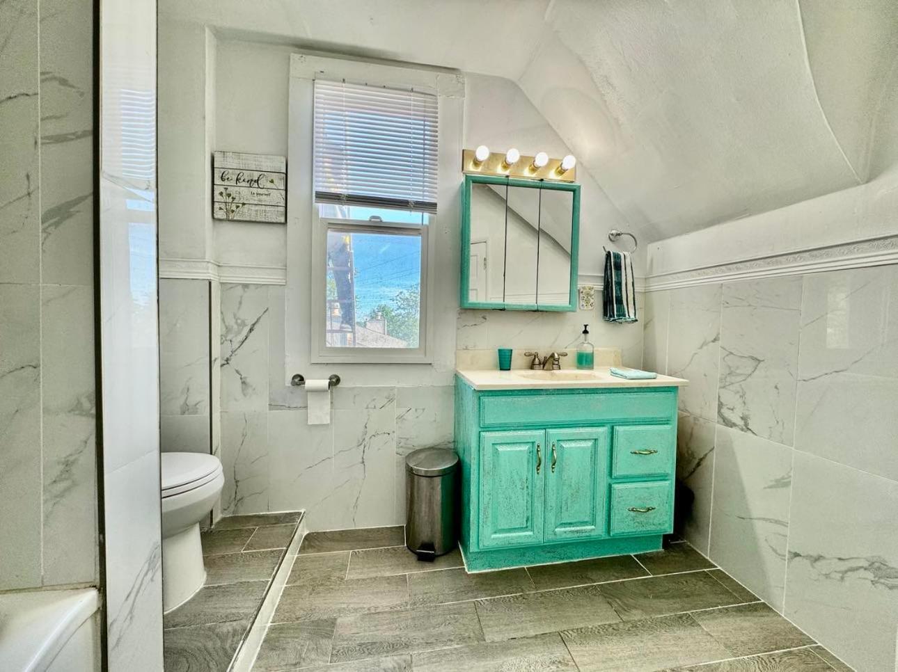 Cozy Private Room With Shared Bathroom On The 1St Floor - Conveniently Located Near Seatac Airport And Downtown Seattle Ngoại thất bức ảnh